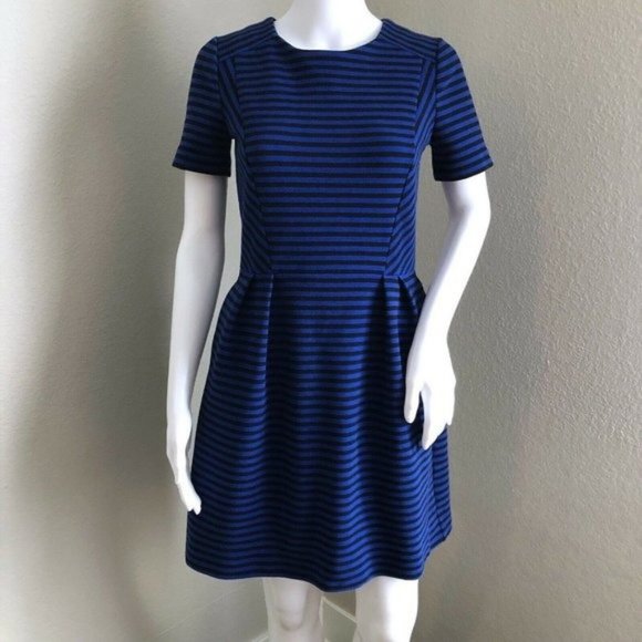 Madewell Dresses & Skirts - Madewell Women's Gallerist Ponte Dress Size 4 Black Blue Stripe Short Sleeve